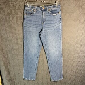 Universal Thread Jeans Women’s Size 6/28R Blue Jeans High Rise Slim Straight